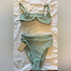Monday Swimwear bikini Sea Glass Crinkle size medium